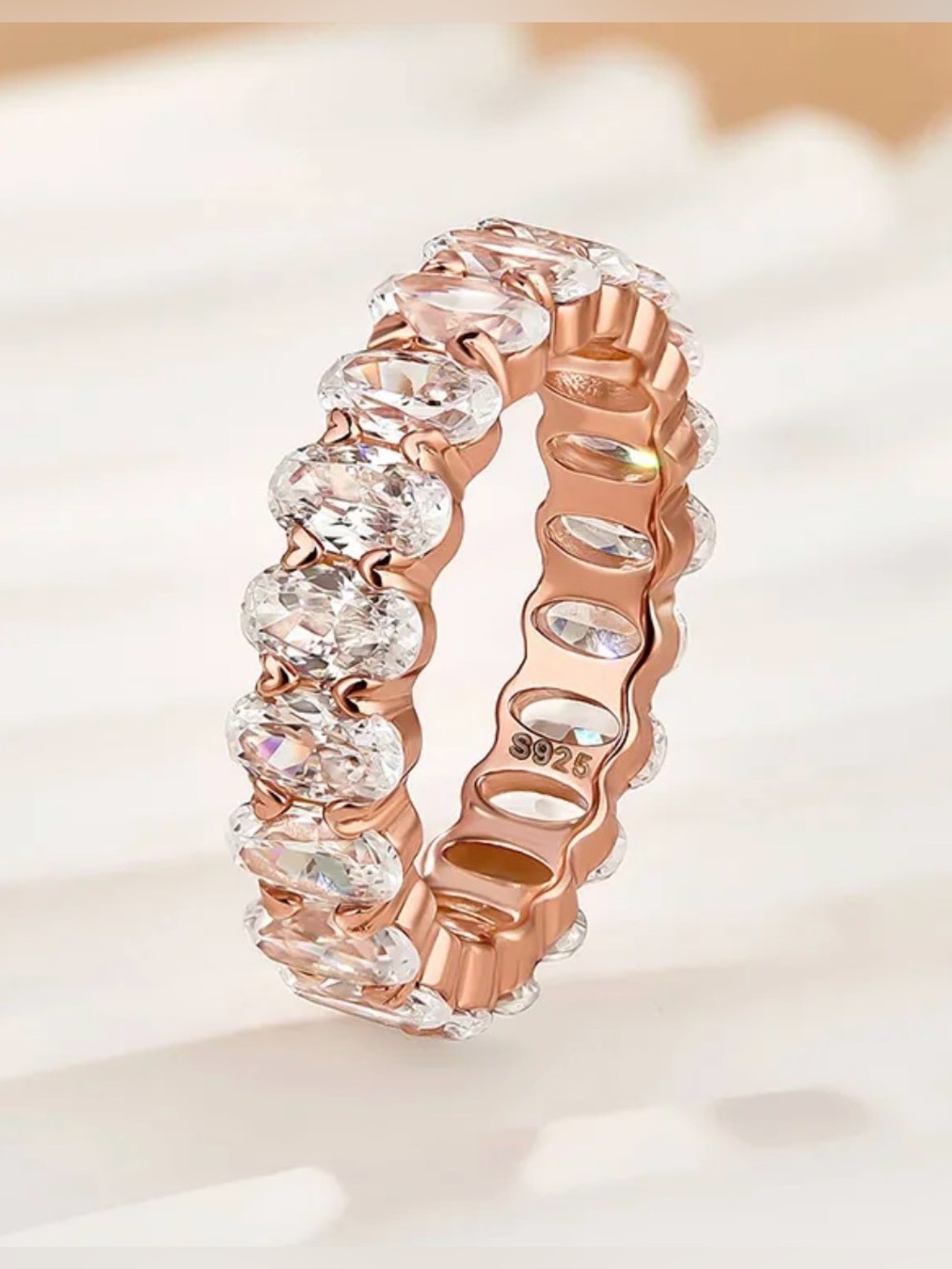 Maxine Full Oval Cut Simulated Diamond
Wedding Band 5 NWT